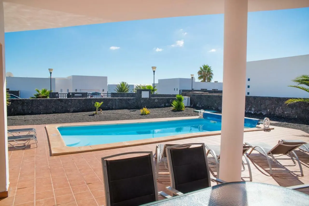 פלאיה בלנקה Villas Blancas