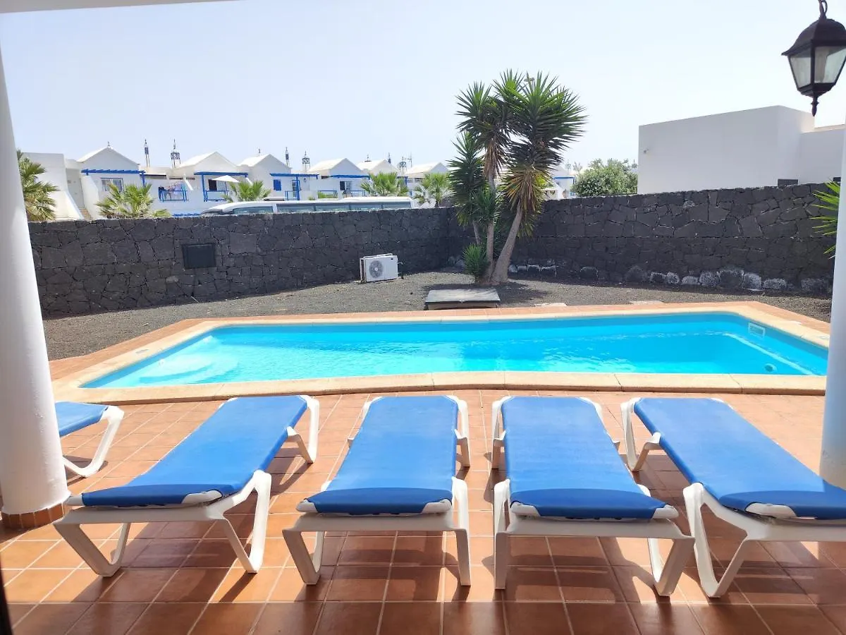 Villas Blancas Playa Blanca  0*, Playa Blanca (Lanzarote) Spain